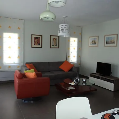 Apartment Violeta
