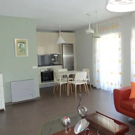 Violeta Apartment *
